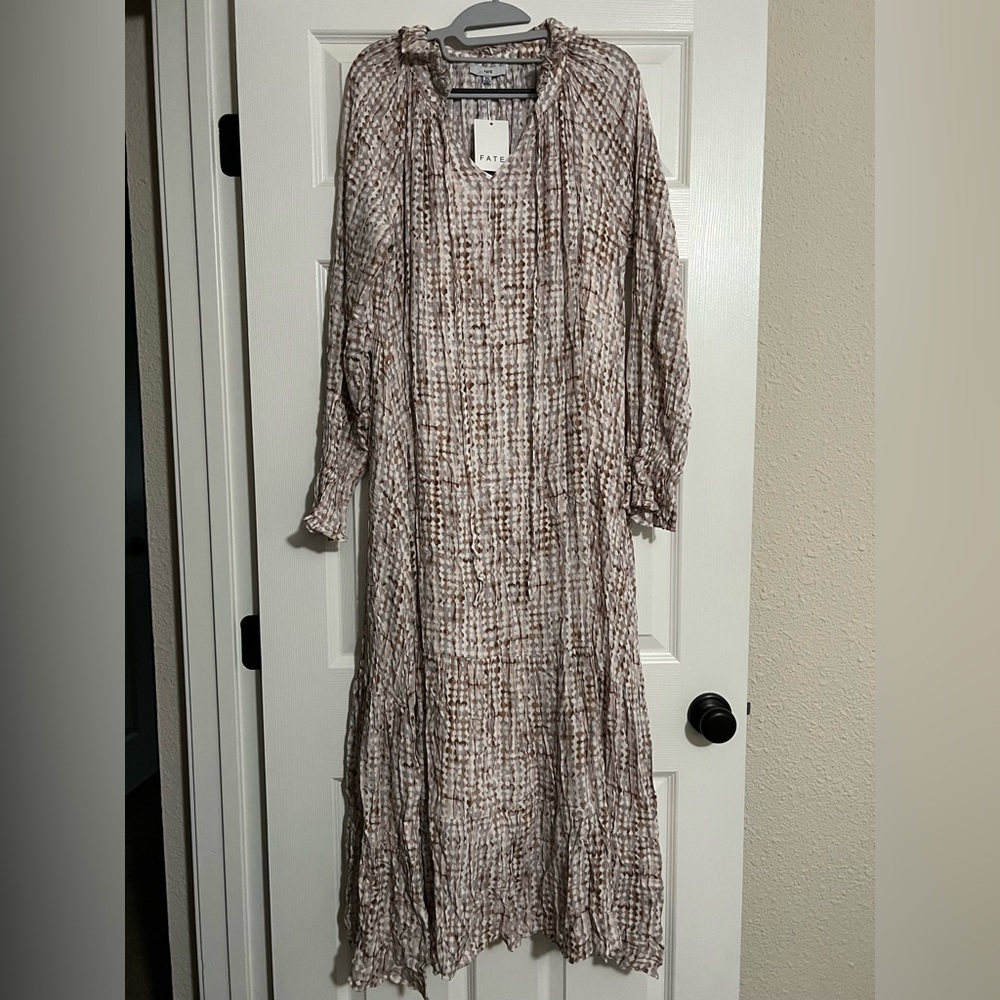 Fate Textured Long Sleeve Dress in Brown and Cream